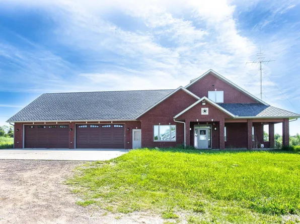 23857 20th Ave, Cadott, WI 54727