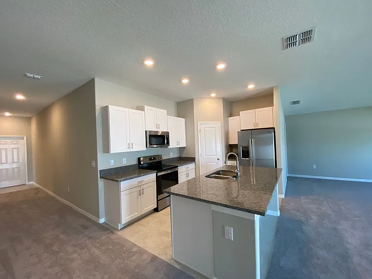 12213 SE 100th Ave — Photo 13