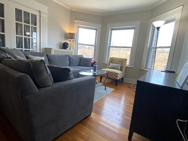 320-328 Summit ave — Photo 6