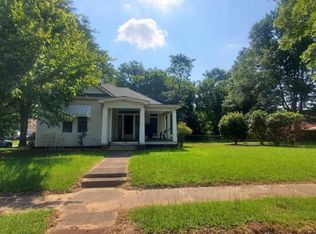 2220 Hickory St, Texarkana, AR 71854
