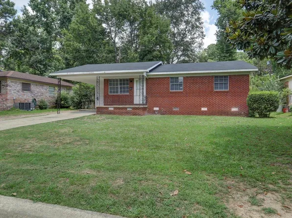 7800 W 29th St, Little Rock, AR 72204