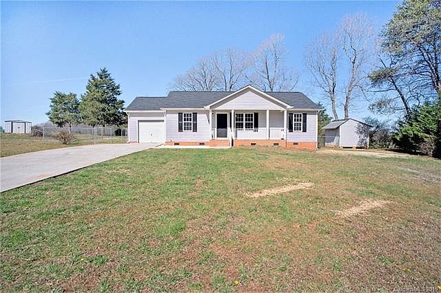 1st image of 139 Potts Grant Ln