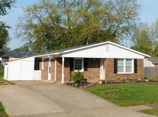 6450 Circle Dr, Utica, KY 42376