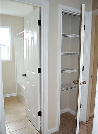 2nd image of 979 Russet Dr