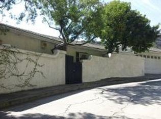 2153 Castilian Dr, Los Angeles, CA 90068