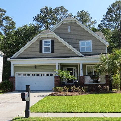 1st image of 206 Carolinian Dr