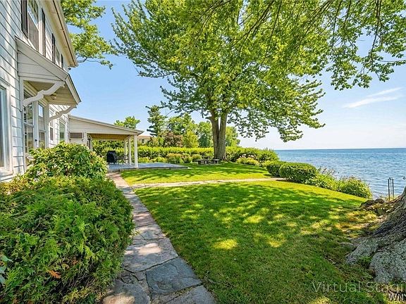 5th image of 4998 Lake Shore Rd