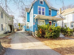 907 Jackson St, Oshkosh, WI