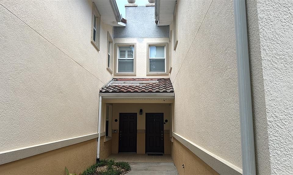 1st image of 5 RIVERVIEW BEND N #312