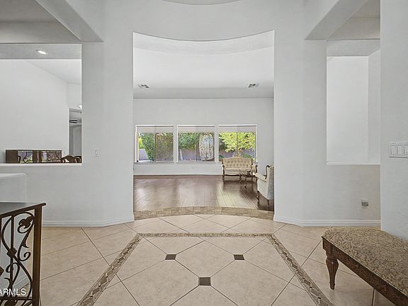 5th image of 2252 S MCCLELLAND Place