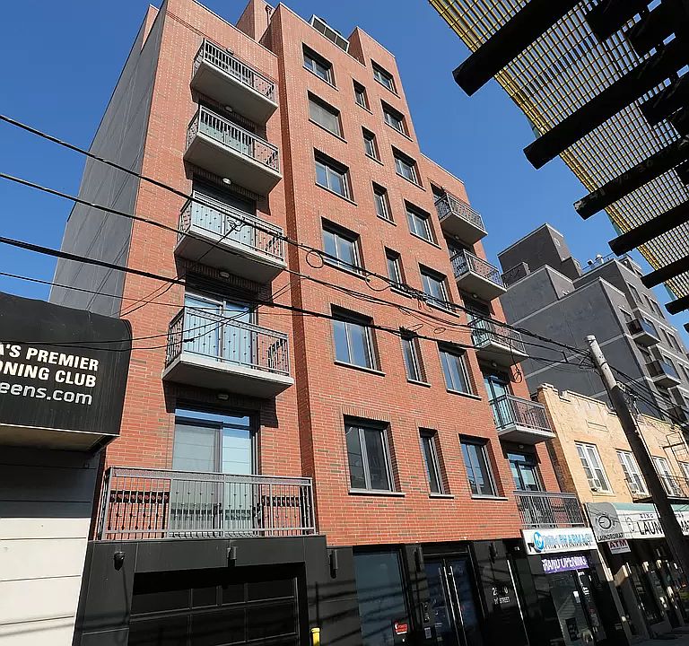 1st image of 2540 31st St #1