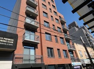 2540 31st St #1, Astoria, NY 11102