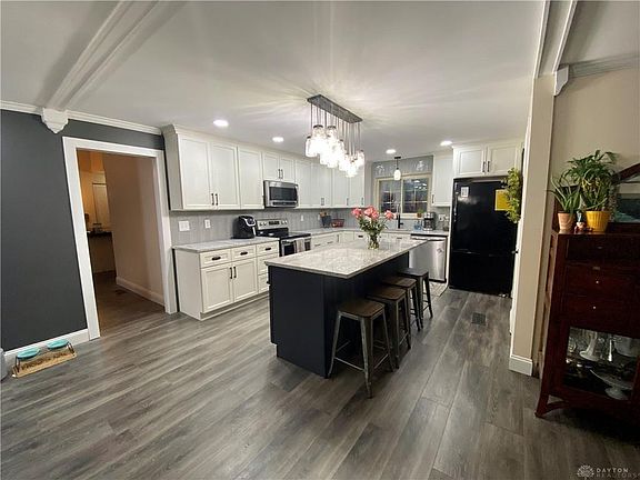 5th image of 7695 Rolling Oak Dr