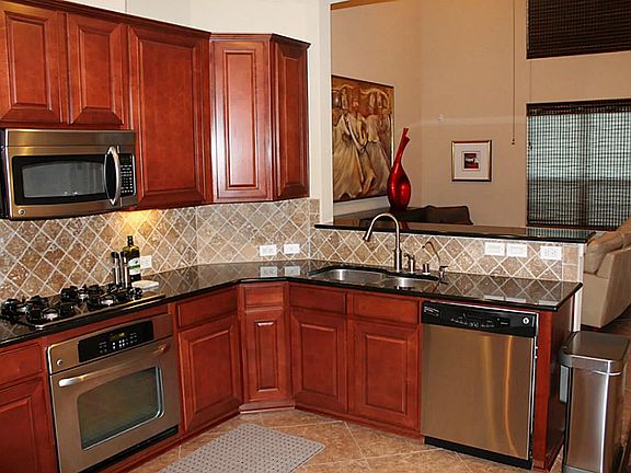 4th image of 1322 Glenwood Canyon Ln