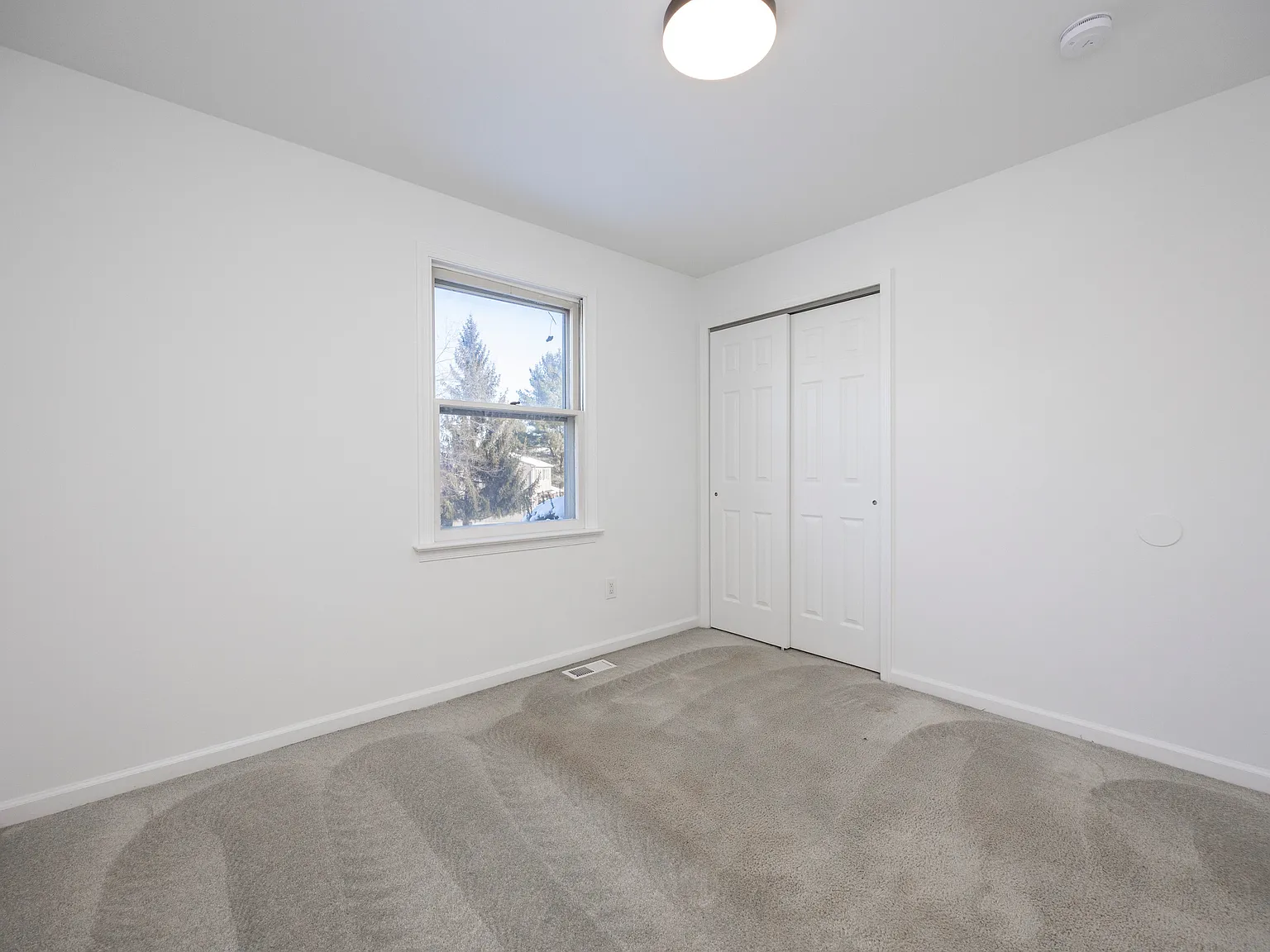 4 bed, 1500 sqft, $3,250 — Photo 2