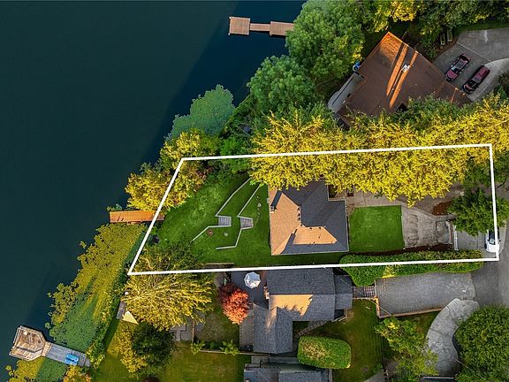 3rd image of 3604 S Star Lake Rd