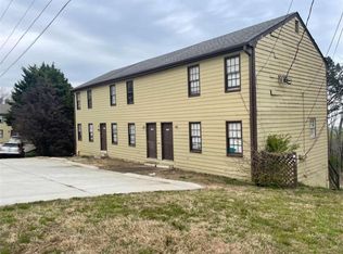 202 Ridgeview Dr, Cumming, GA 30040