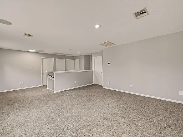 18302 Walden Gate Ln — Photo 33