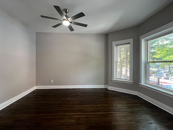 5th image of 913 W Lawrence Ave #1W