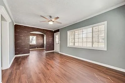 3 bed, 2.0 bath, 1222 sqft, $1,400 — Photo 3