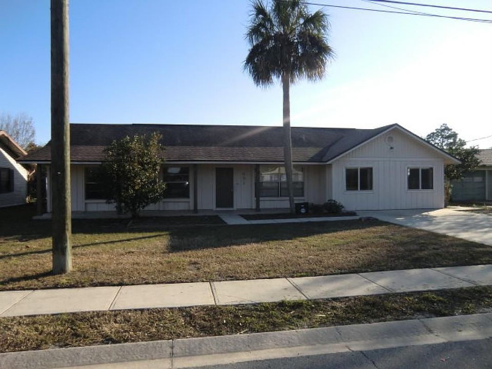 492 Wiltshire Blvd.