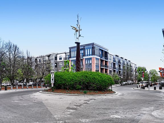 2nd image of 4730 Park Commons Dr Unit 218
