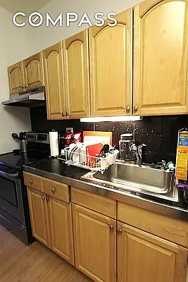 Rented by Compass | media 7