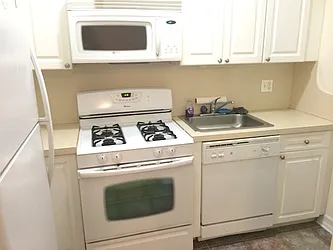 Rented by Stuart Eisenberger, LREB
