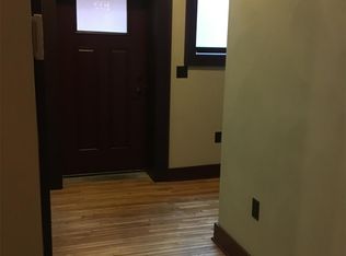 611-615 Sycamore St #102, Waterloo, IA 50703