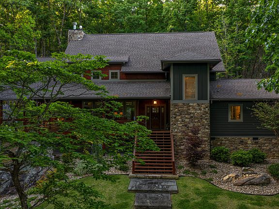 77th image of 748 Woodcock Rd