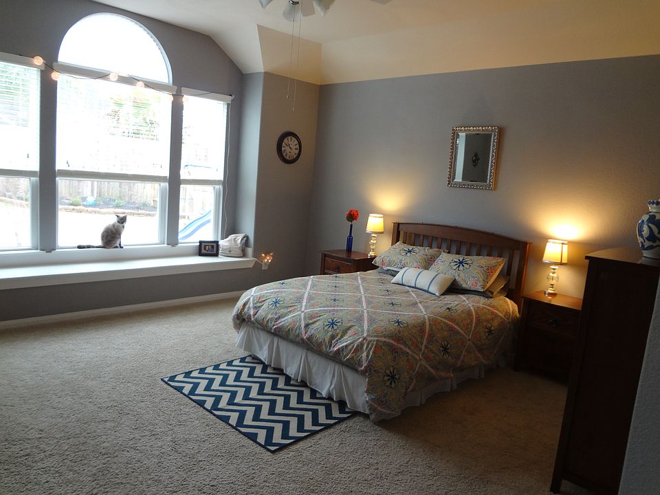 2nd image of 6110 Riverchase Glen Dr