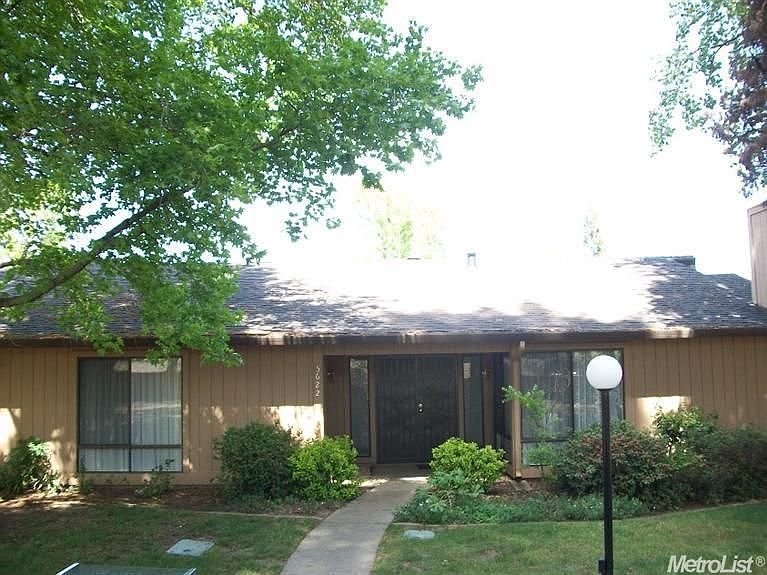 1st image of 5622 Spyglass Ln