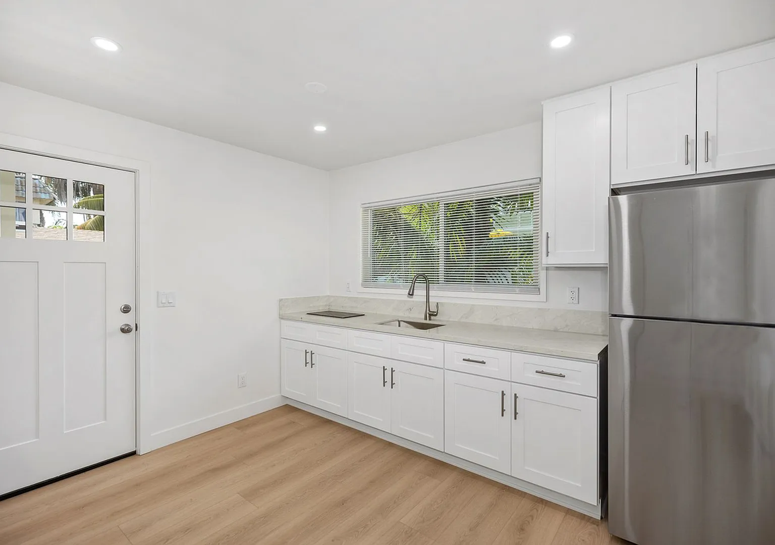 Coastal Living at Its Finest! Fully Remodeled! — Photo 4