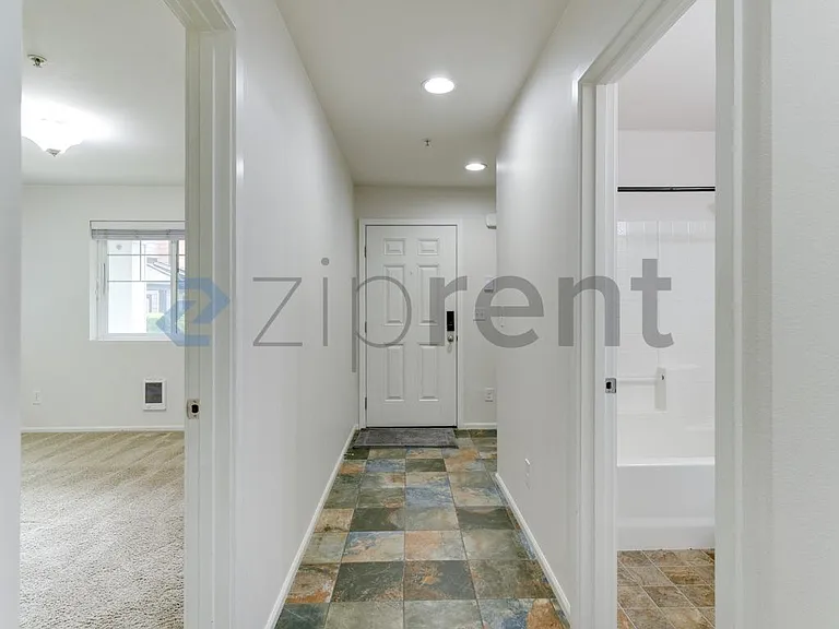 10351 156th Ln NE #101 — Photo 3