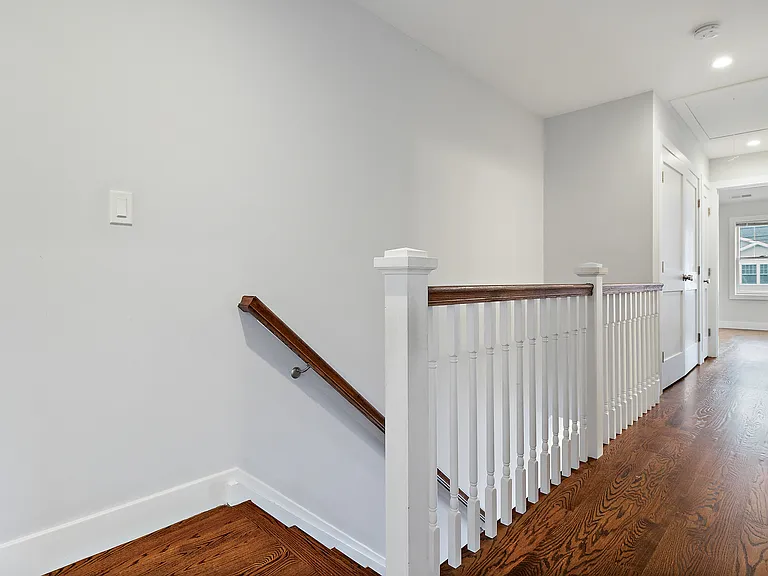 46 Ellsworth Ave #46 — Photo 10