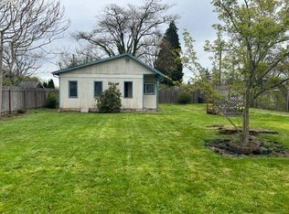 531 16th St, Springfield, OR 97477