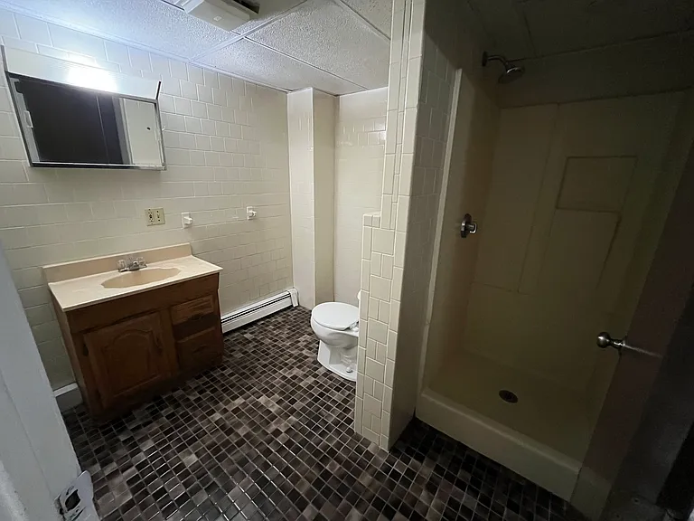 39 Veto St #BASEMENT — Photo 4