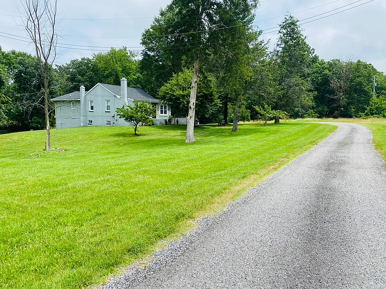9304 Mount Vernon Way #C — Photo 10