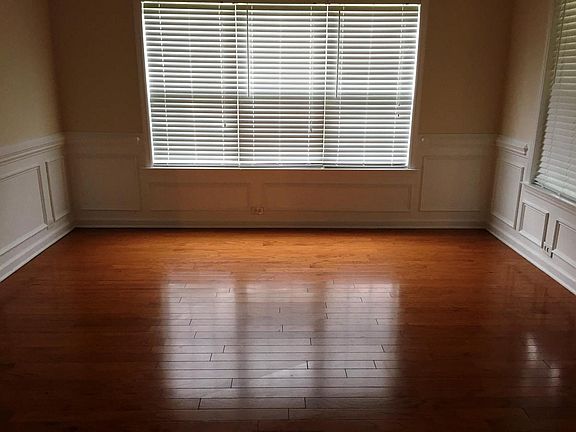 4th image of 4624 Morning Star Ln