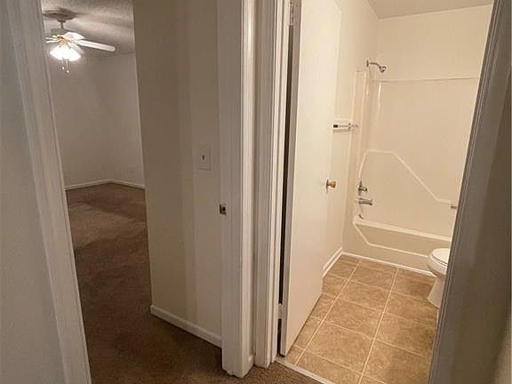 5th image of 2000 E Swaim Ridge Cir #D
