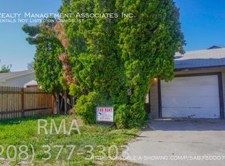 112 W Oak St, Caldwell, ID 83605