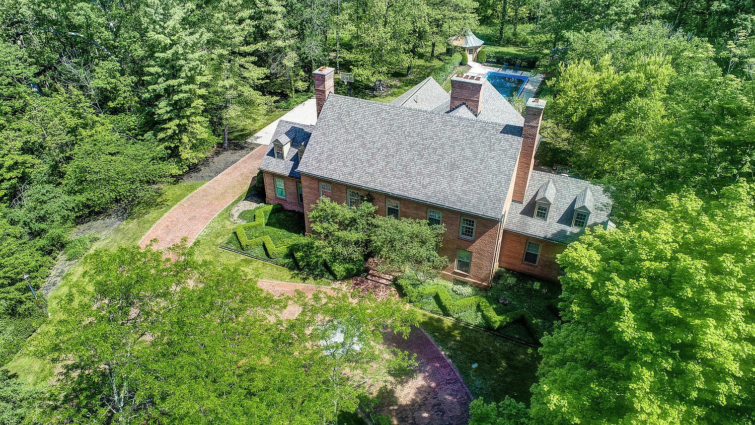 2496 Signal Hill Rd, Springfield, OH 45504 Zillow