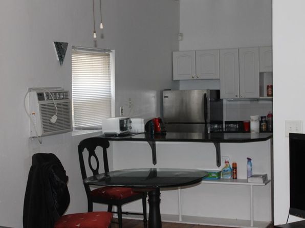 2321 W Belmont Ave APT 2R