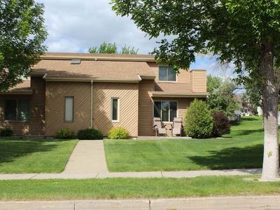 1502 Cimarron Dr, Bismarck, ND, 58503