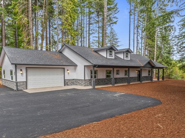 6018 Little Woahink Dr, Florence, OR 97439