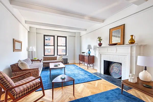 Sold by Compass | media 1