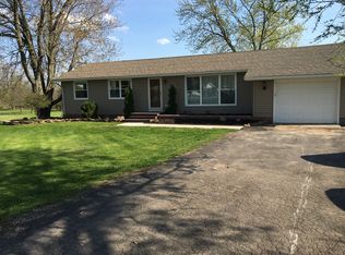 5440 Upper Mountain Rd, Lockport, NY 14094