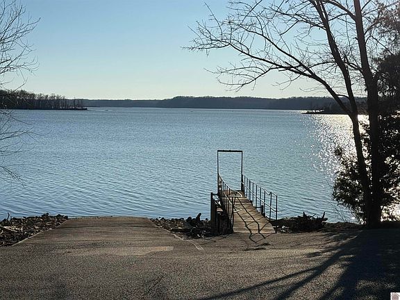 4th image of 187 Wallace Cemetery Rd