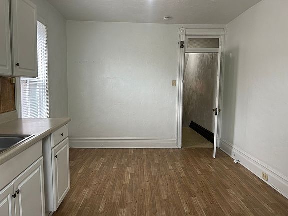 5th image of 833 Columbia Ave APT 2