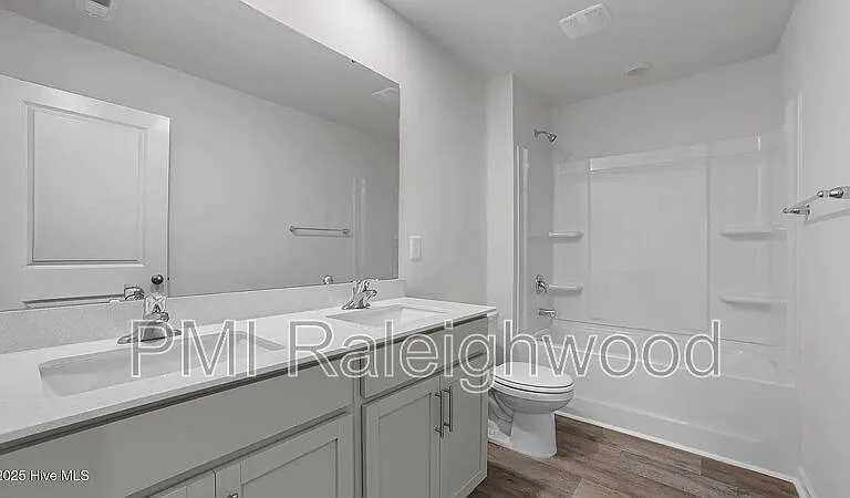 286 Palm Dr — Photo 27